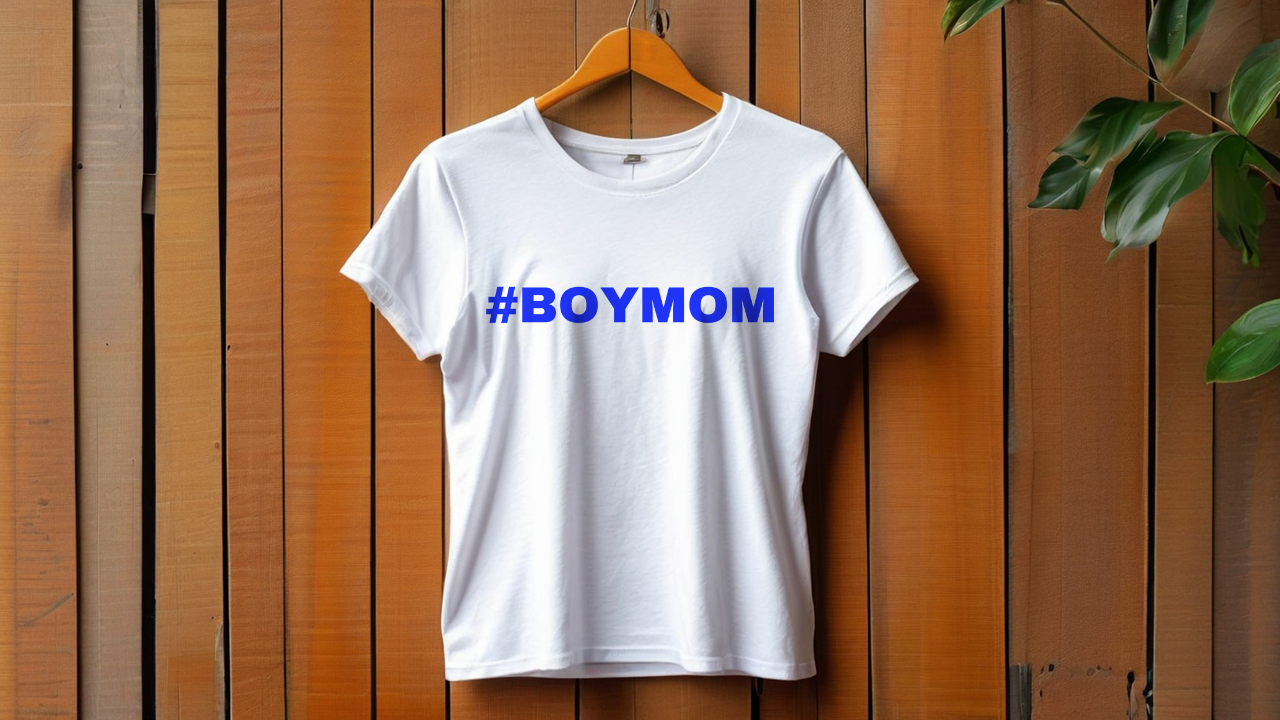 #BoyMom T-Shirt